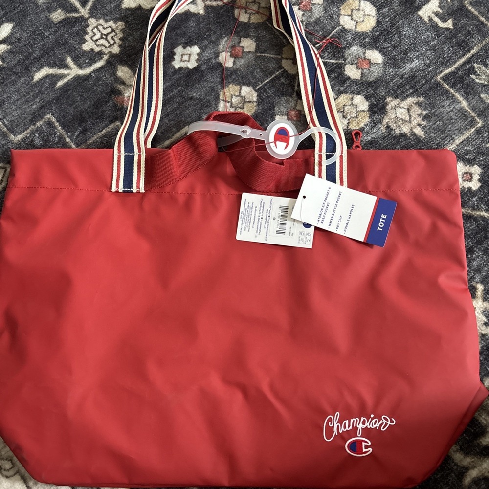 Champion Logo Tote Bag Interior Zip Pocket Key Clip Dbl Handles 22" x 15" x 8"